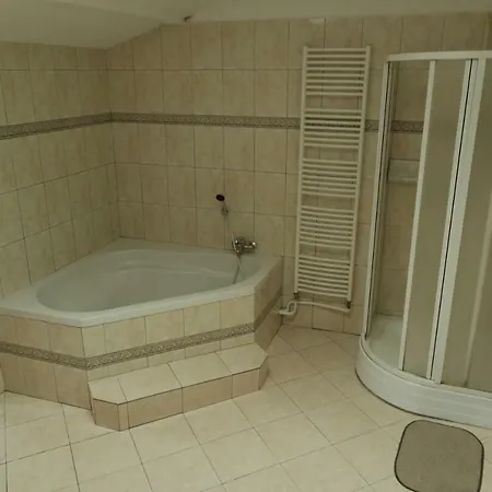 Apartmany Sedek Roprachtice Exterior photo